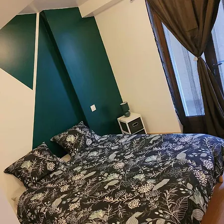 Appartement T3 Avec Terrasse *