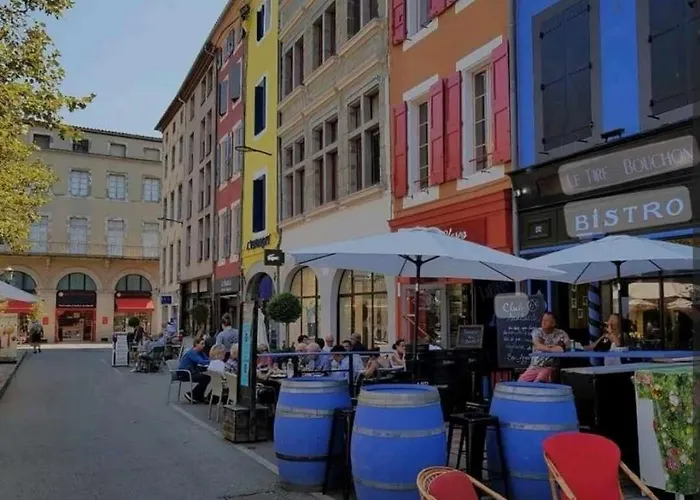 T3 Avec Terrasse * Carcassonne